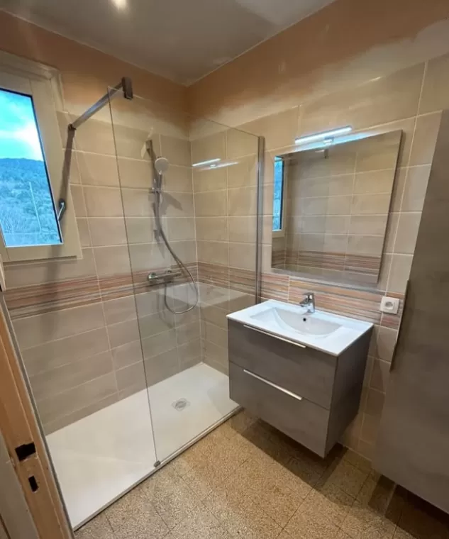 Rénovation de salle de bain à Collioure, Collioure, ETS Ferrer